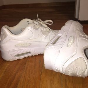 Nike Air Max 90 Leather Casual Shoes
